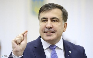 Саакашвили обозвал Порошенко из-за обвинений в наркомании