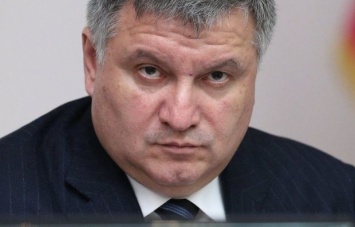 Аваков фактически является вице-президентом Украины, под его контролем весь силовой блок - Лещенко