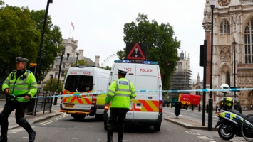 ДТП возле парламента Британии: водителя арестовали по подозрению в терроризме