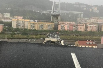 Крушение моста в Генуе: погибли 20 человек