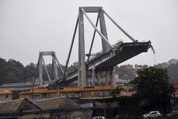 Очевидцы катастрофы в Генуе назвали свою причину обвала моста