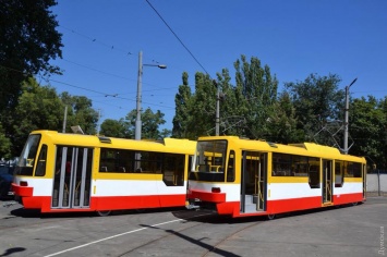 Последние "Каштаны": одесские вагоноремонтные мастерские выпустили два новых трамвая (фото)