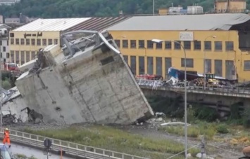 В Италии из-за удара молнии обрушился мост, сообщают о 35 погибших