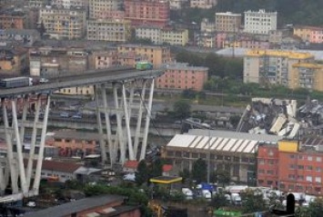 Обвал моста в Генуе: Facebook активировал центр кризисного реагирования для пострадавших