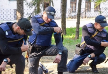 В Днепр приехали патрульные Луганщины: проходят обучение по тактической медицине