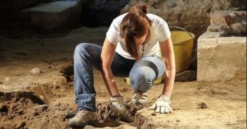 Археологи обнаружили в Киево-Печерском заповеднике таможенные печати времен Киевской Руси