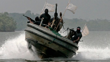 «Используя передовой опыт сомалийских пиратов»: боевики «ДНР» проведали о «боевых плотах» николаевских морпехов