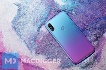 Motorola P30 - клон iPhone X в цвете Huawei P20