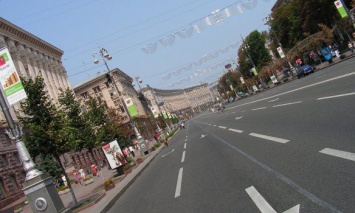 В Киеве сегодня из-за проведения тренировок парада перекроют Крещатик