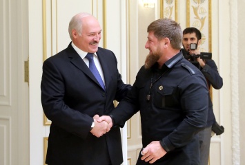 Президент Белоруссии наградил Кадырова орденом Дружбы народов