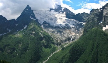 На Кавказе погиб альпинист из Запорожья