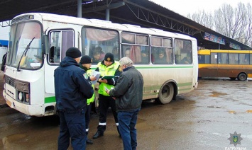Автобусам запретят выходить в рейс без ремней безопасности для пассажиров