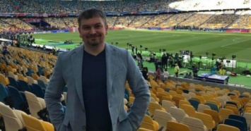 Председатель Федерации футбола Мариуполя Журавлев пытался "подсунуть" игрока в приазовский клуб