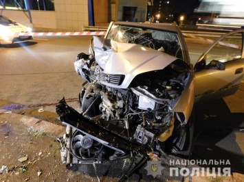 Смертельное ДТП в Киеве: кайф таксиста стоил пассажирке жизни