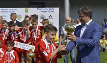 Костюченко: "Кожаный мяч" создает прочную основу для развития массового футбола в Украине