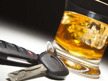 Время выведения алкоголя: когда садиться за руль