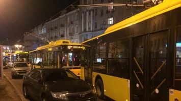 В Киеве запустят ночной транспорт: сроки и маршруты