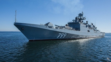 К месту базирования: фрегат "Адмирал Макаров" направляется в Крым