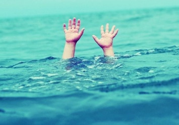 Еда не утонул в море: на запорожском курорте ГСЧС провели операцию по спасению 4-летнего ребенка