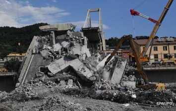 Итальянская компания обещает отстроить рухнувший мост в Генуе