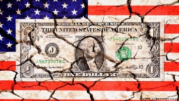 Пошатнутся ли позиции доллара, и кто угрожает американской валюте