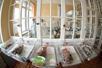 Transparency призывает Минсоцполитики закупать товары для "пакета малыша" через ProZorro
