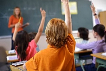 Оглашены новые профстандарты для педагогов: стоит ли харьковским учителям «подтянуться»