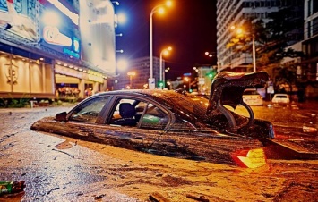 Спасение утопающих: кто возместит ущерб, если автомобиль затопило?