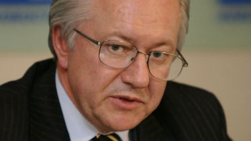 Нардеп Тарасюк приобрел элитный внедорожник за 1,7 млн грн