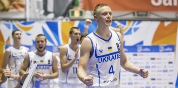 МБК «Николаев» подписал столичного баскетболиста
