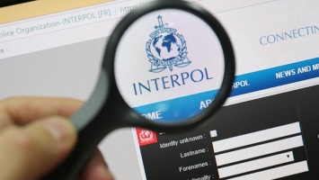 В киевском аэропорту задержали индийца, разыскиваемого Интерполом