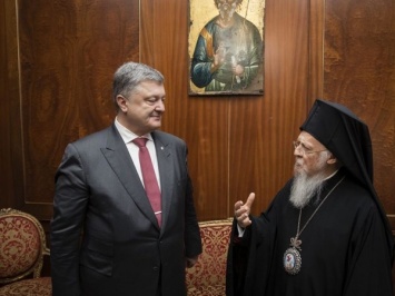 Вселенский патриарх поздравил Украину с Днем независимости