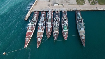 Экс-главком ВМС Украины рассказал, почему Киев не забрал корабли из Крыма