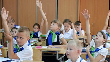 ОНФ провел в крымских школах "Урок России"