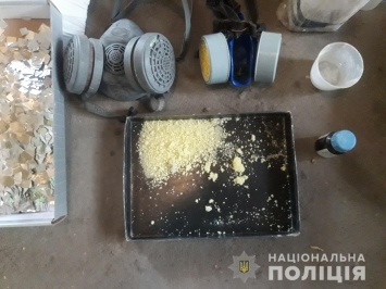 Во все тяжкие по Белгород-Днестровски: житель Одесской области создал нарколабораторию в частном доме. Фото