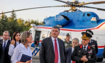 Украина и Турция готовятся к подписанию контракта на ремонт вертолетов жандармерии на 40 млн долларов