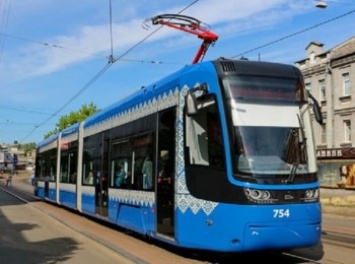 В Киеве на Левом берегу может появиться новая 22-километровая автомагистраль с линией скоростного трамвая
