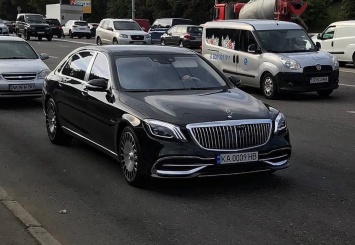 В Украине засняли новейший Mercedes Maybach за 5 миллионов