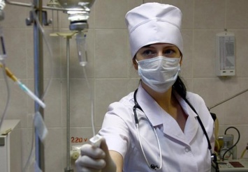 В Херсонской области люди стали обращаться к врачам из-за химических выбросов «Титана»
