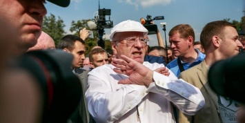 Избитый Жириновским протестующий оказался украинцем