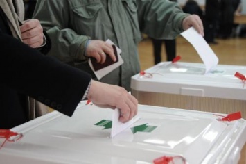 Воронежские избиратели пожаловались на пьяных членов участковой комиссии