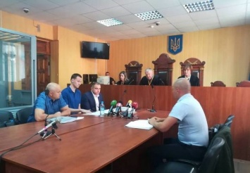 Обвиняемый по делу "рюкзаков Авакова" признал вину, суд вынес приговор