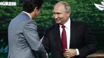 Путин предложил Японии заключить мирный договор