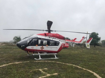 Из Умани в Киев на вертолете доставили паломника с инфарктом