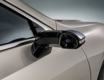 Новый Lexus ES назначен первым представителем марки с «виртуальными» зеркалами
