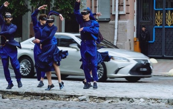 Lexus снял рекламу в Киеве с украинскими танцорами