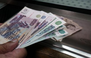 Эксперт: 70 рублей за доллар - билет в один конец для экономики России