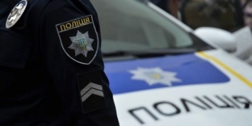 В Киеве полиция нарушила ПДД и перекрыла возможность проезда