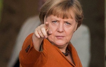 Меркель признала, что проблема мигрантов сложнее, чем финансовый кризис 10 лет назад