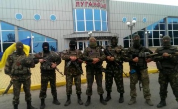 Чтобы помнили: о 300 спартанцах Луганского аэропорта сняли фильм